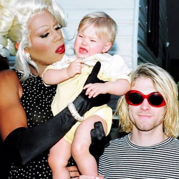 Meet your Posher, Elle - Picture 1 of 1